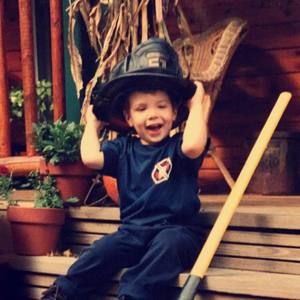 Meet your Posher, Hunter beau